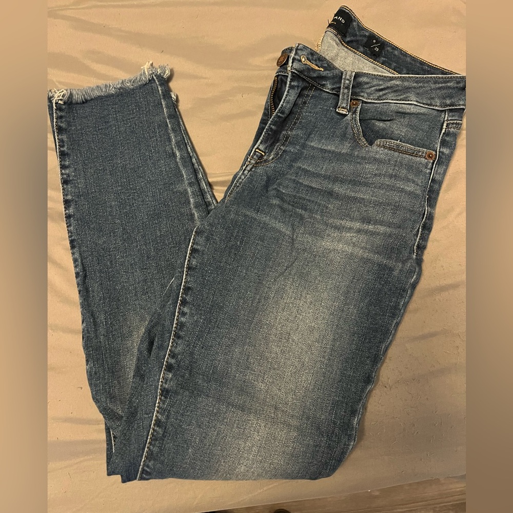Lucky Brand Distressed Blue Women's Cropped Jeans size 8/29